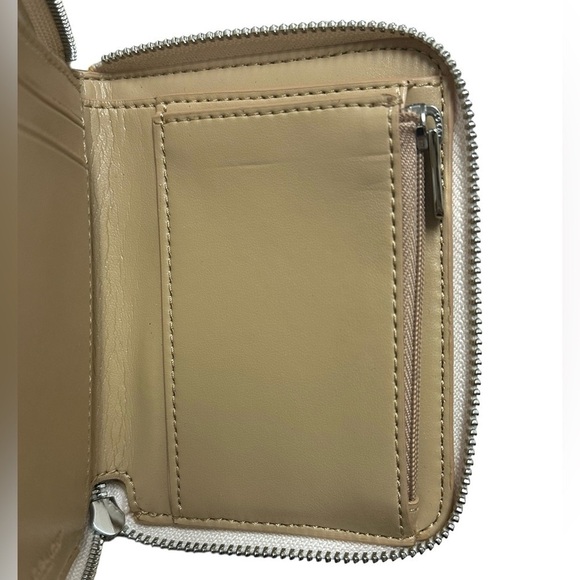 Coach Small Zip Around Wallet Multi Floral Print #F73025 Chalk Multi/Silver New - Picture 11 of 15